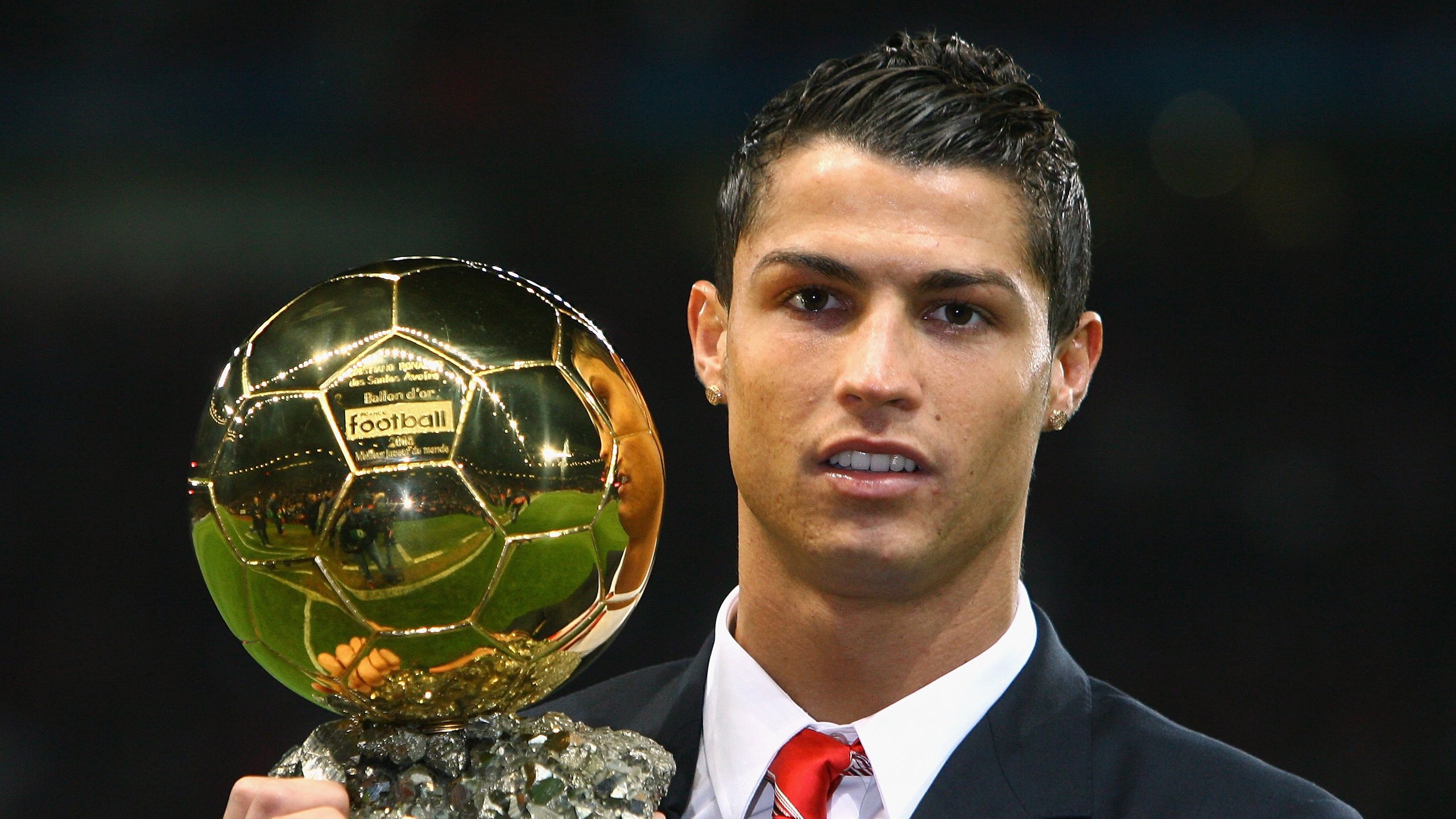 洛杉矶FC新援首秀破门，球队气势如虹，洛杉矶队伍